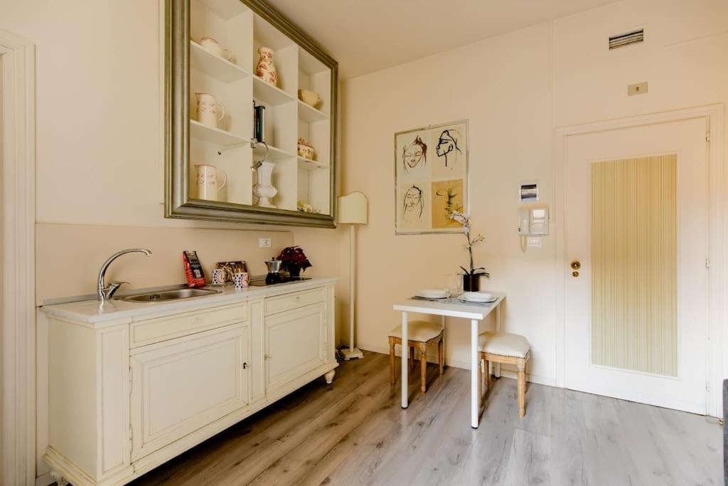 Charming Studio Next To The Duomo Firenze Esterno foto